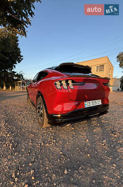 Внедорожник / Кроссовер Ford Mustang Mach-E 2021 в 