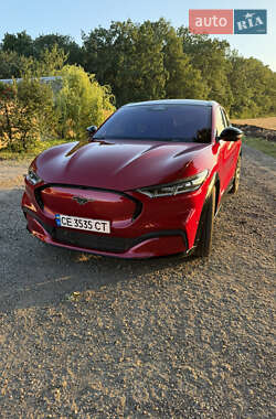 Внедорожник / Кроссовер Ford Mustang Mach-E 2021 в 