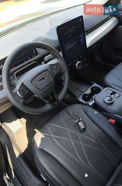 Внедорожник / Кроссовер Ford Mustang Mach-E 2023 в 