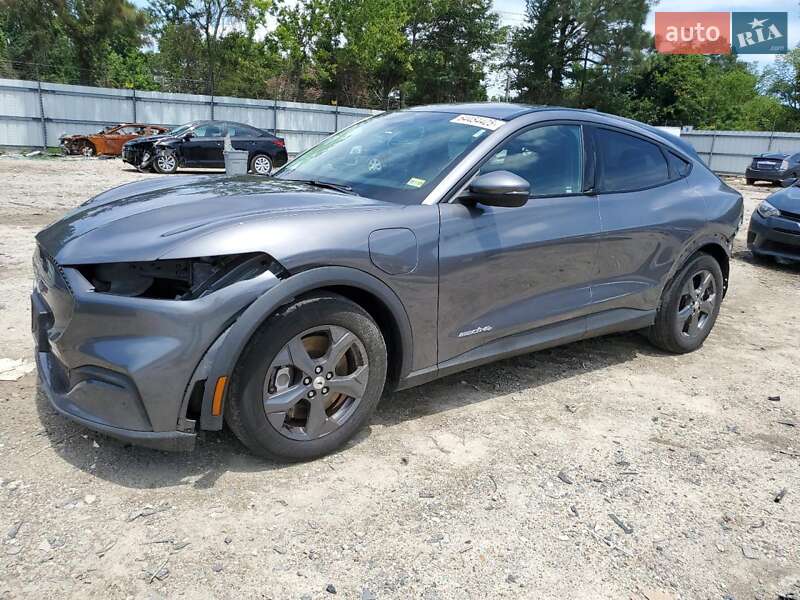 Внедорожник / Кроссовер Ford Mustang Mach-E 2021 в 