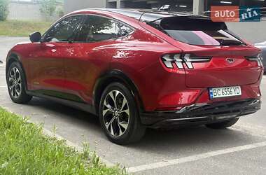 Внедорожник / Кроссовер Ford Mustang Mach-E 2021 в 
