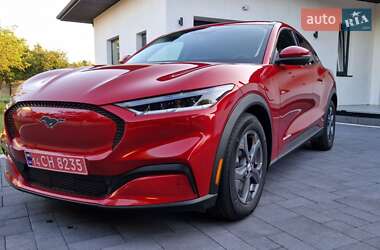 Позашляховик / Кросовер Ford Mustang Mach-E 2021 в 