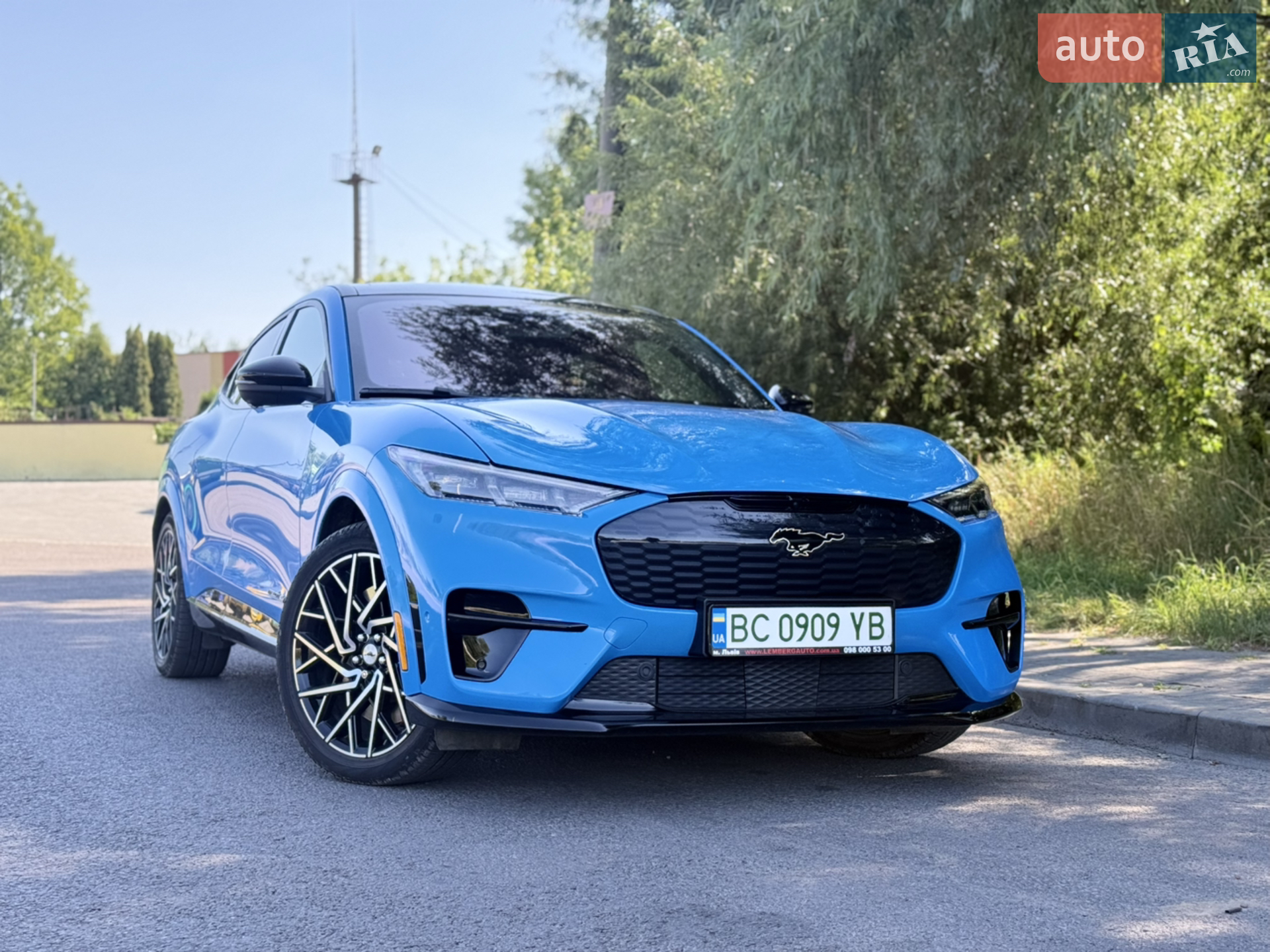 2022 Ford Mustang Mach-E - мініатюра 20