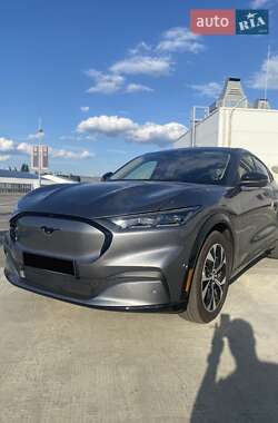 Внедорожник / Кроссовер Ford Mustang Mach-E 2023 в 