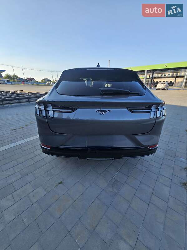 Позашляховик / Кросовер Ford Mustang Mach-E 2023 в Кам'янець-Подільському фото 3 Позашляховик / Кросовер Ford Mustang Mach-E 2023 в Кам'янець-Подільському