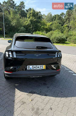 Внедорожник / Кроссовер Ford Mustang Mach-E 2022 в 