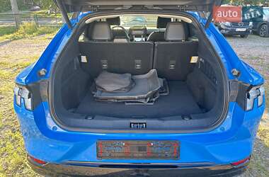 Позашляховик / Кросовер Ford Mustang Mach-E 2022 в 