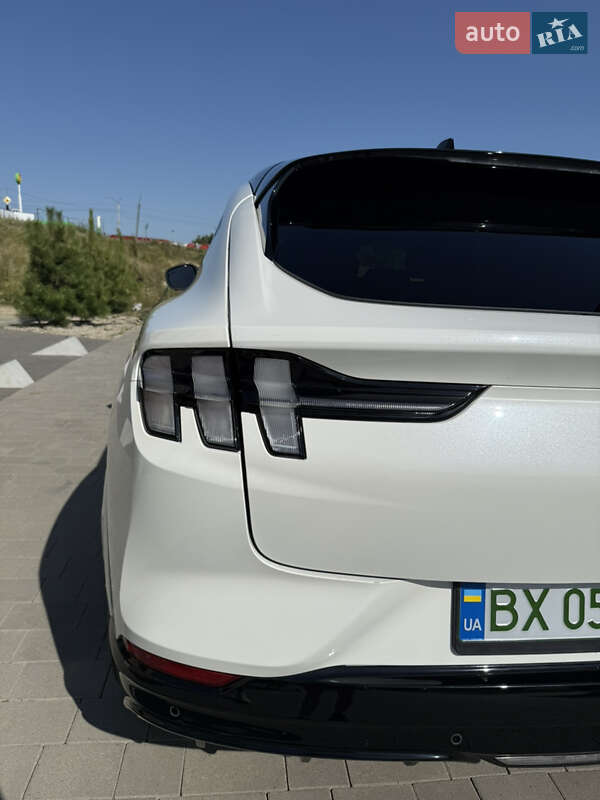 Внедорожник / Кроссовер Ford Mustang Mach-E 2023 в Хмельницком фото 30 Внедорожник / Кроссовер Ford Mustang Mach-E 2023 в Хмельницком