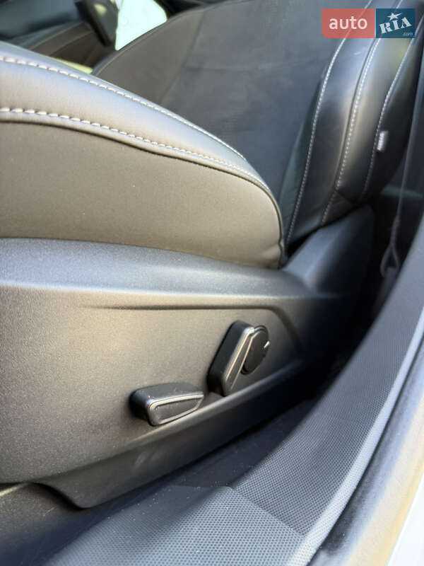 Внедорожник / Кроссовер Ford Mustang Mach-E 2023 в Хмельницком фото 73 Внедорожник / Кроссовер Ford Mustang Mach-E 2023 в Хмельницком