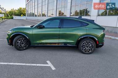 Внедорожник / Кроссовер Ford Mustang Mach-E 2024 в 