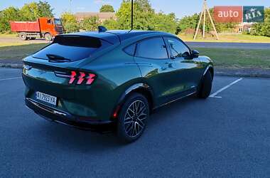 Внедорожник / Кроссовер Ford Mustang Mach-E 2024 в 
