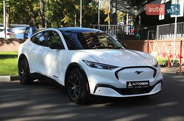 Внедорожник / Кроссовер Ford Mustang Mach-E 2022 в 