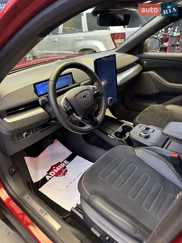 Внедорожник / Кроссовер Ford Mustang Mach-E 2021 в Черновцах