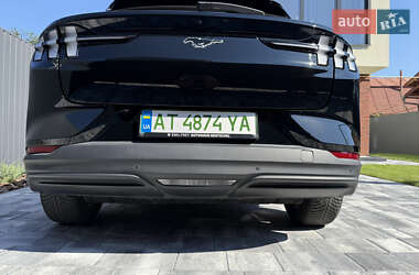 Позашляховик / Кросовер Ford Mustang Mach-E 2022 в 