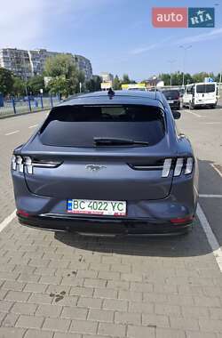 Внедорожник / Кроссовер Ford Mustang Mach-E 2021 в 