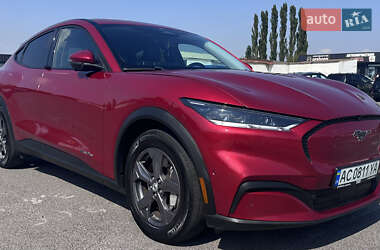 Позашляховик / Кросовер Ford Mustang Mach-E 2022 в 