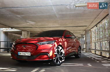 Внедорожник / Кроссовер Ford Mustang Mach-E 2021 в 