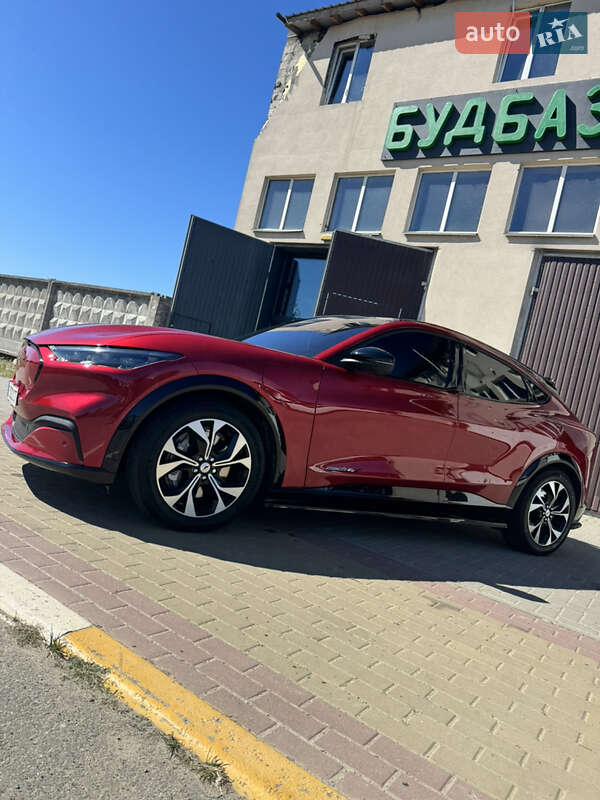 Внедорожник / Кроссовер Ford Mustang Mach-E 2021 в Киеве