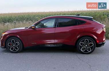 Позашляховик / Кросовер Ford Mustang Mach-E 2022 в 