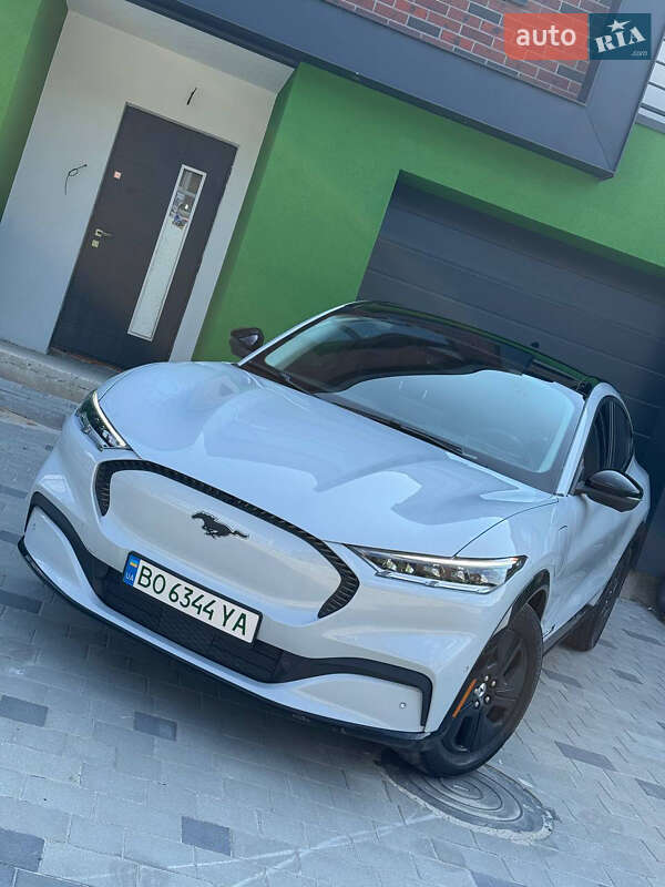 Ford Mustang Mach-E 2022
