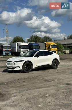Внедорожник / Кроссовер Ford Mustang Mach-E 2022 в 