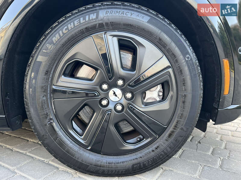 Позашляховик / Кросовер Ford Mustang Mach-E 2022 в Одесі