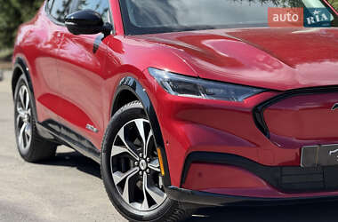 Внедорожник / Кроссовер Ford Mustang Mach-E 2021 в 
