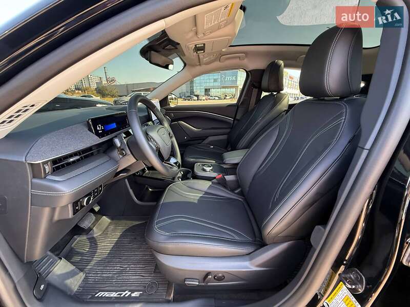 Внедорожник / Кроссовер Ford Mustang Mach-E 2024 в Кривом Роге фото 38 Внедорожник / Кроссовер Ford Mustang Mach-E 2024 в Кривом Роге