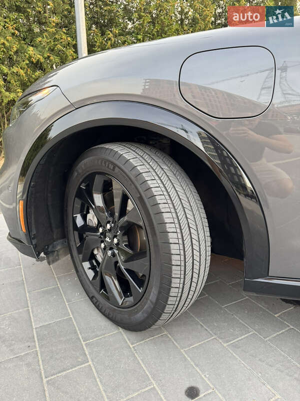 Внедорожник / Кроссовер Ford Mustang Mach-E 2023 в Львове фото 6 Внедорожник / Кроссовер Ford Mustang Mach-E 2023 в Львове