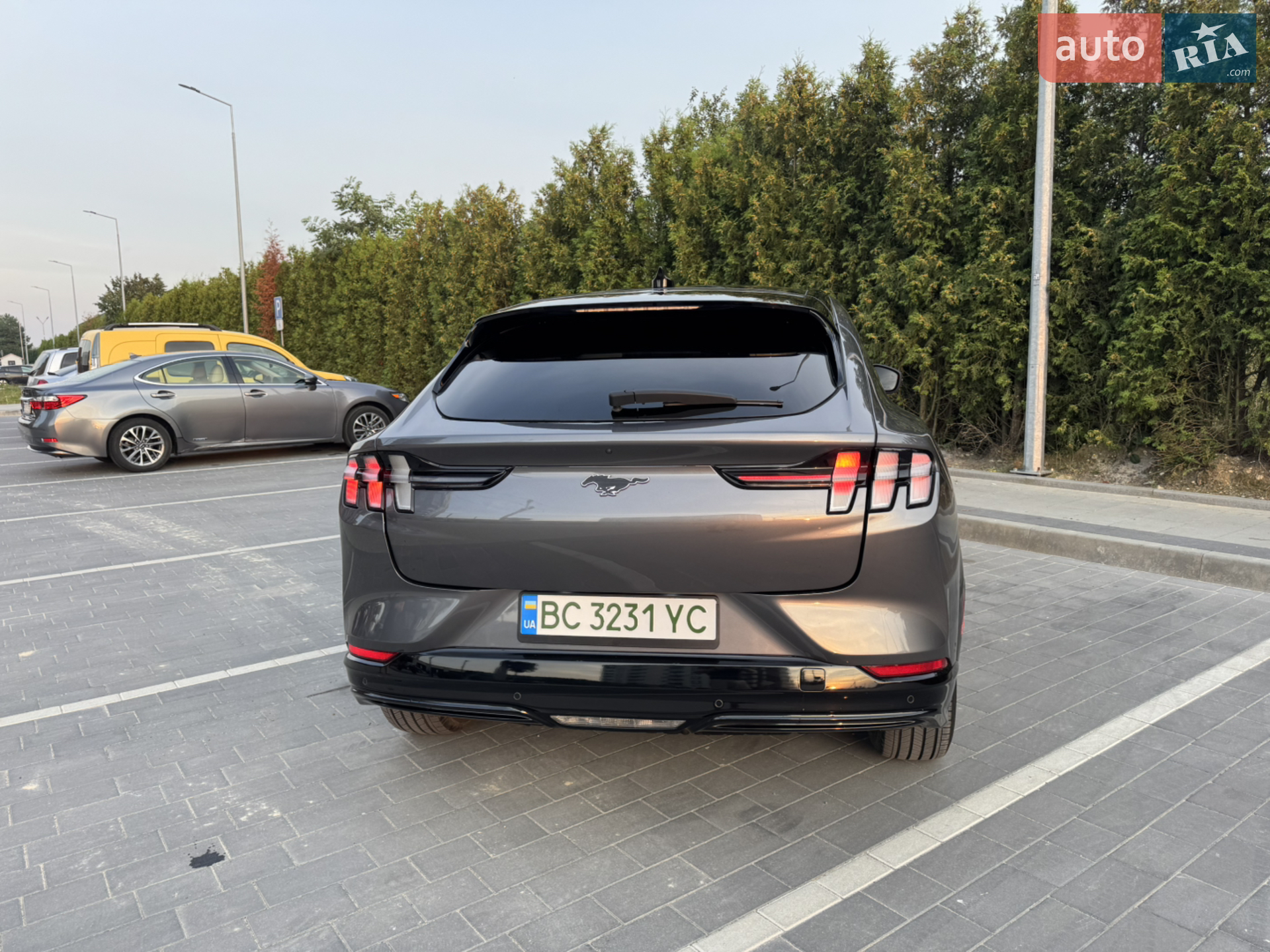 2023 Ford Mustang Mach-E - мініатюра 10