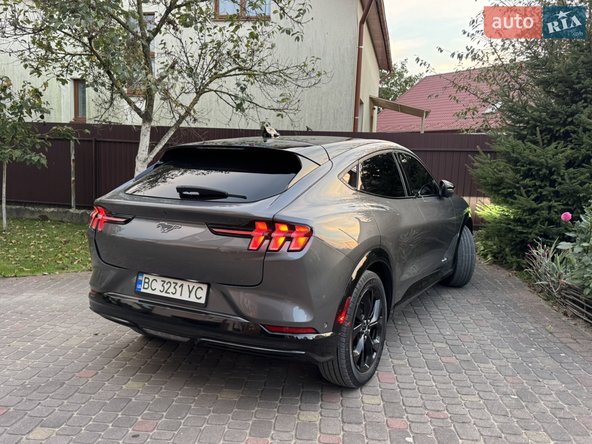 2023 Ford Mustang Mach-E - мініатюра 20