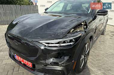 Внедорожник / Кроссовер Ford Mustang Mach-E 2022 в 