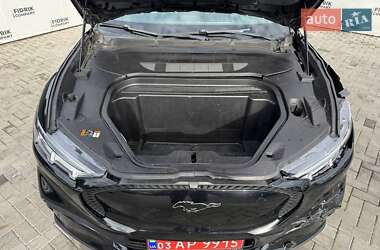 Внедорожник / Кроссовер Ford Mustang Mach-E 2022 в 