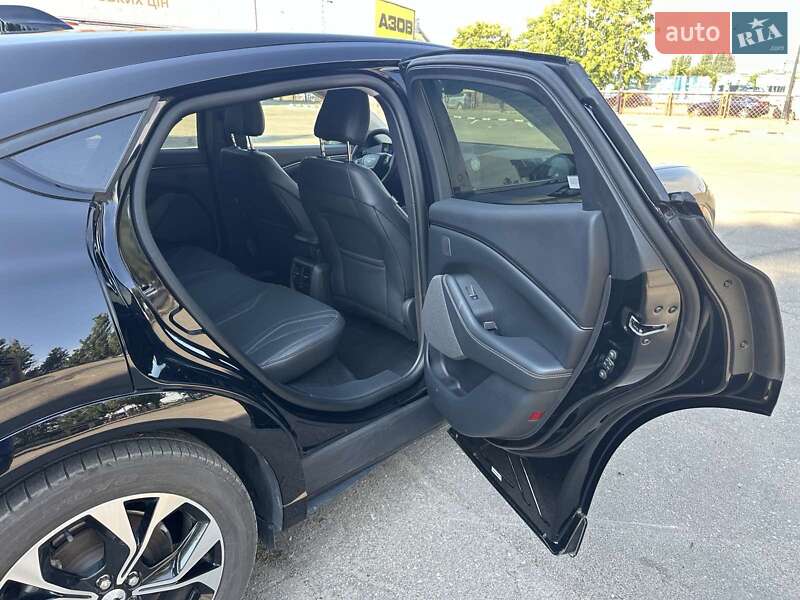 Позашляховик / Кросовер Ford Mustang Mach-E 2023 в Одесі фото 7 Позашляховик / Кросовер Ford Mustang Mach-E 2023 в Одесі