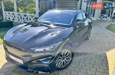 Позашляховик / Кросовер Ford Mustang Mach-E 2024 в 