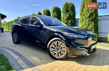 Позашляховик / Кросовер Ford Mustang Mach-E 2024 в 