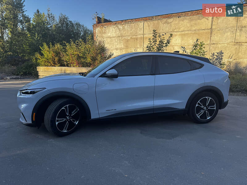 Позашляховик / Кросовер Ford Mustang Mach-E 2021 в Вінниці