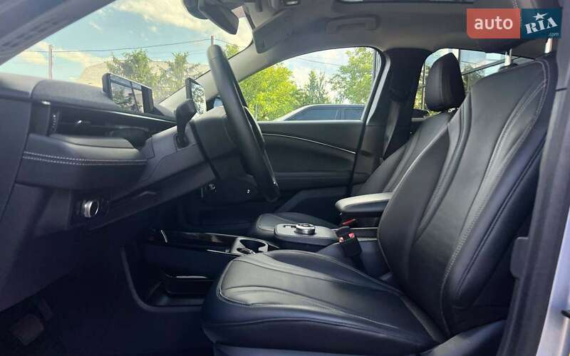 Позашляховик / Кросовер Ford Mustang Mach-E 2022 в Івано-Франківську
