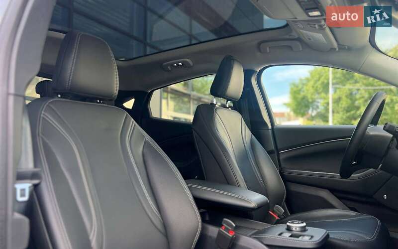 Позашляховик / Кросовер Ford Mustang Mach-E 2022 в Івано-Франківську