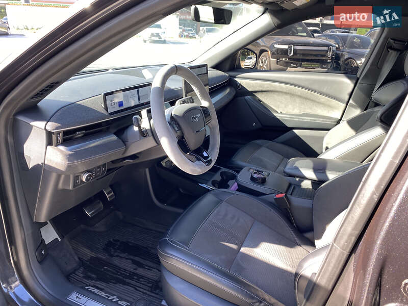 Позашляховик / Кросовер Ford Mustang Mach-E 2021 в Києві