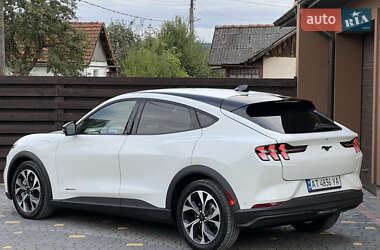 Внедорожник / Кроссовер Ford Mustang Mach-E 2024 в 