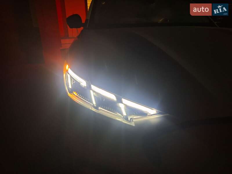 Позашляховик / Кросовер Ford Mustang Mach-E 2024 в Коломиї