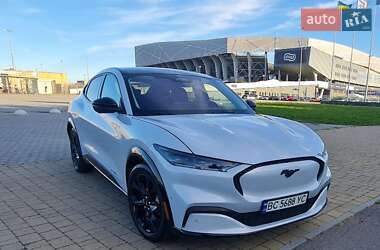 Позашляховик / Кросовер Ford Mustang Mach-E 2023 в 