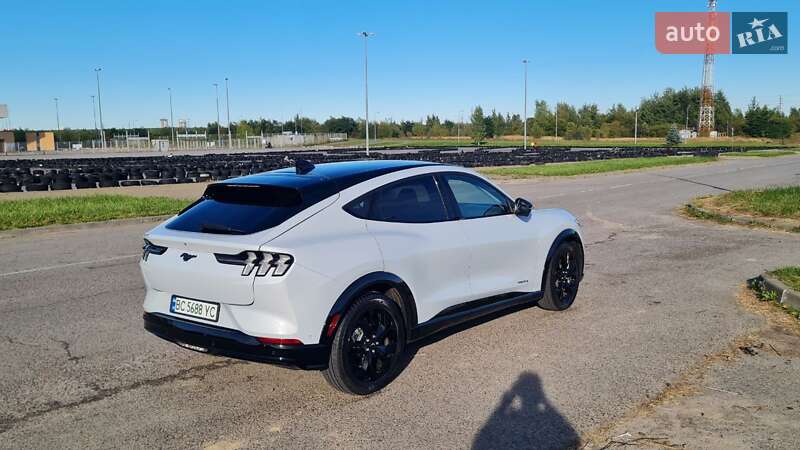Позашляховик / Кросовер Ford Mustang Mach-E 2023 в Львові