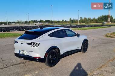 Позашляховик / Кросовер Ford Mustang Mach-E 2023 в 
