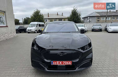 Позашляховик / Кросовер Ford Mustang Mach-E 2023 в 