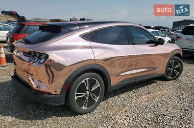 Внедорожник / Кроссовер Ford Mustang Mach-E 2022 в 