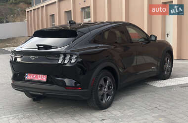 Позашляховик / Кросовер Ford Mustang Mach-E 2023 в 