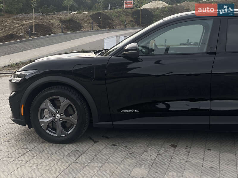 Позашляховик / Кросовер Ford Mustang Mach-E 2023 в Львові фото 25 Позашляховик / Кросовер Ford Mustang Mach-E 2023 в Львові