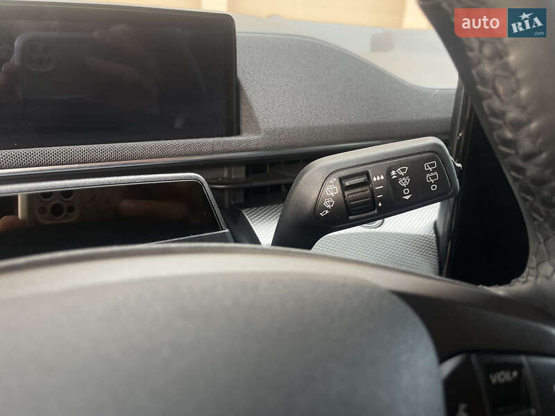 Позашляховик / Кросовер Ford Mustang Mach-E 2023 в Львові фото 45 Позашляховик / Кросовер Ford Mustang Mach-E 2023 в Львові